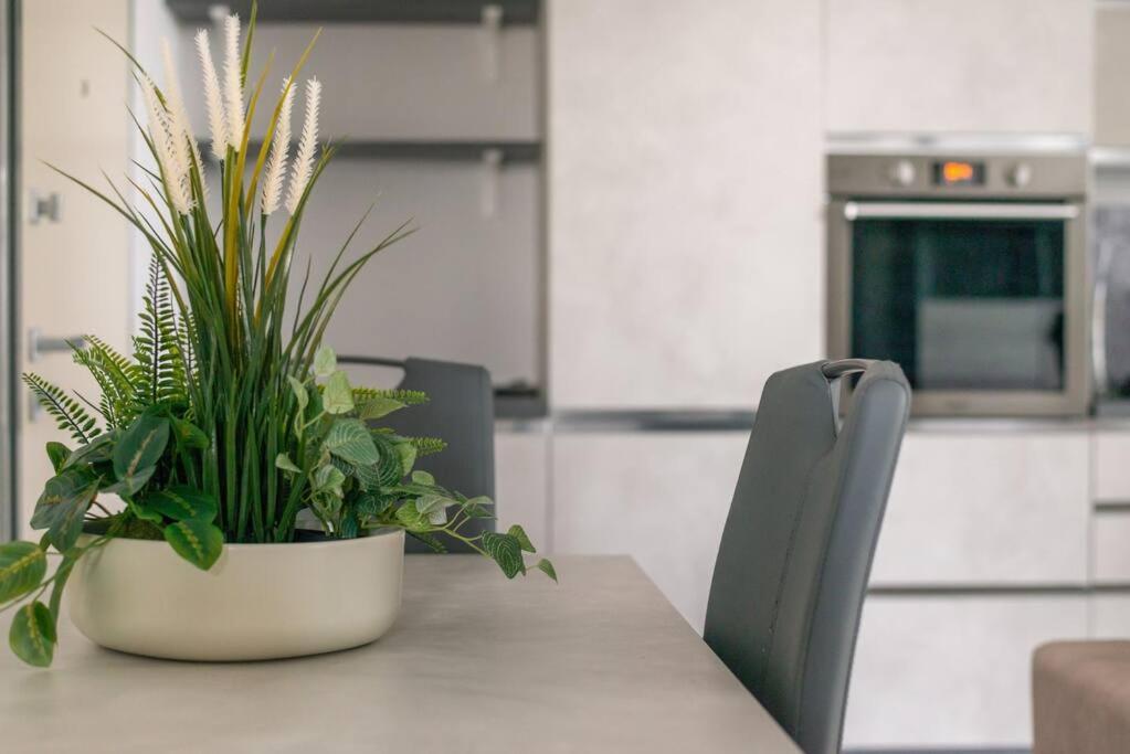 We Home - Uptown74 Bloom Apartment - Milano エクステリア 写真